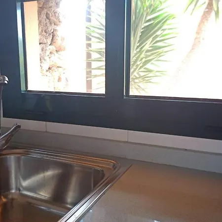 Anahi Homes- Palm View Corralejo