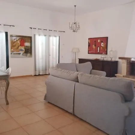Anahi Homes- Palm View Villa